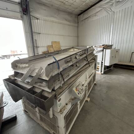 Oliver 1050 Gravity Table
