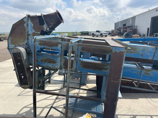 Universal 63' D Bucket Elevator